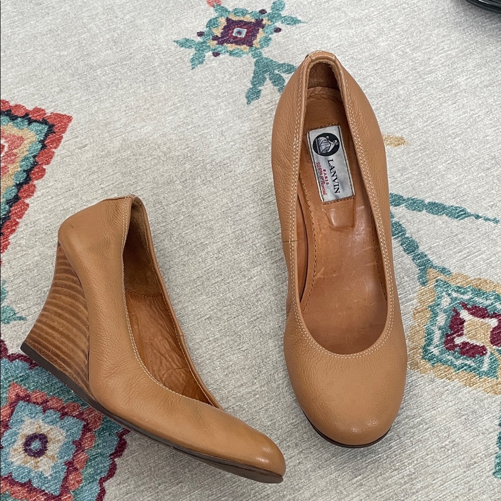 Lanvin Tan leather Wedge shoes